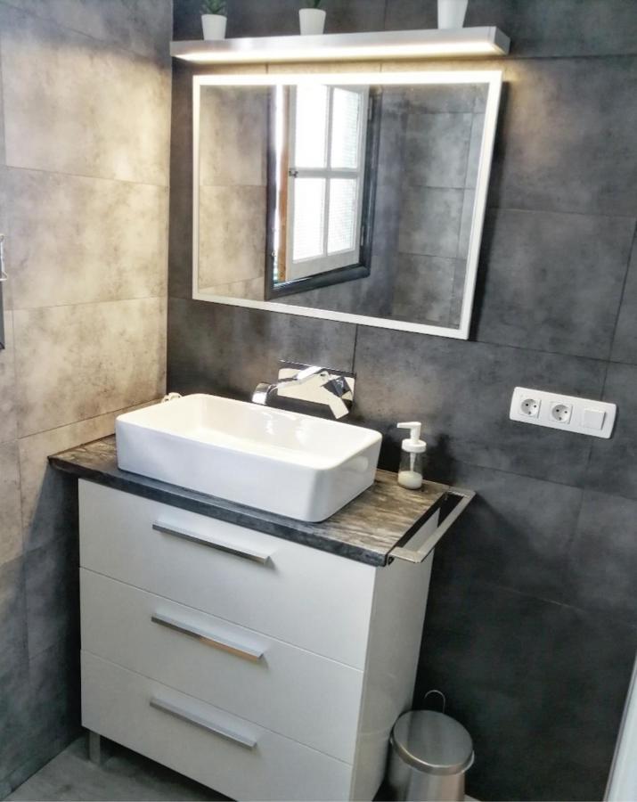 Sunny Corner Apartment بويرتو ذيل كارمين المظهر الخارجي الصورة